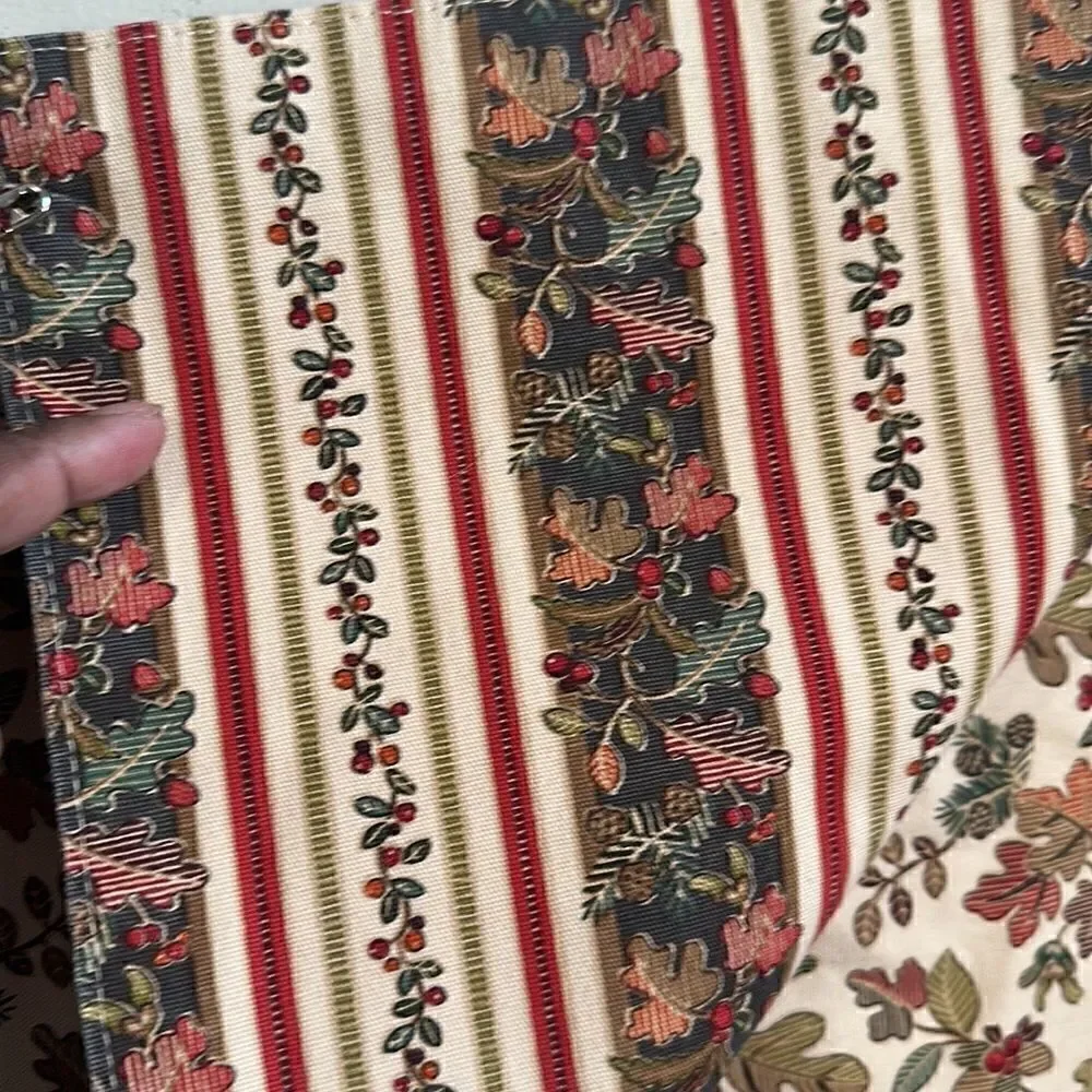 Grannycore Floral 2-sided Placemats Decor (6) 18”x13”